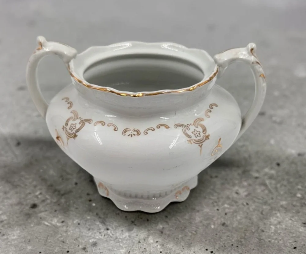 Johnson Bros JB1276 Open Sugar Bowl No Lid Gold Scroll England Vintage